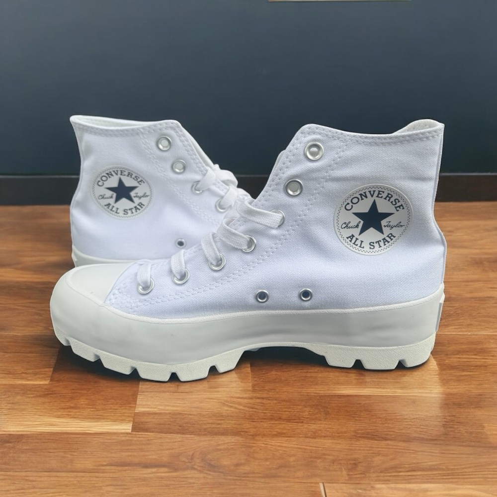 NWT ❇️Converse❇️ All Star White Platform Sneakers - Picture 3 of 8